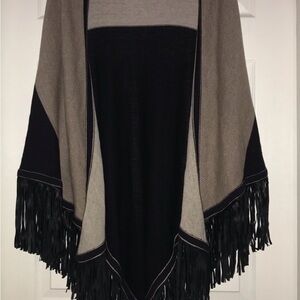 NIC+ZOE Neutral Mix Black Beige  Knit Poncho FRINGE NWT